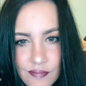 Meet your Posher, Lanzy